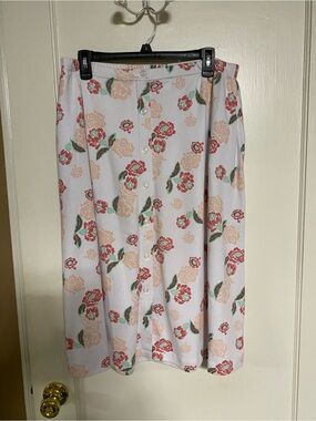 Ultra Softs Button-Front Floral Midi Skirt - White with Pink & Peach Blossoms,PL